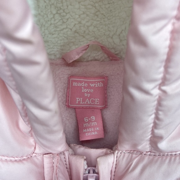 childrens Place Pink snow suit with ears bows and mitts 6-9 month - Picture 8 of 10